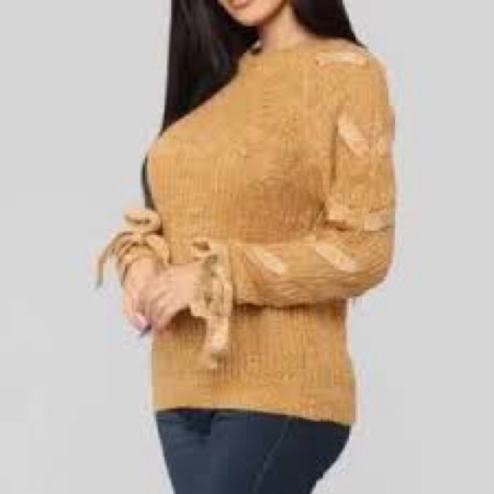 💛Love Tree Mustard Braided Sleeve Sweater Coquette Cozy Warm Size Medium‎